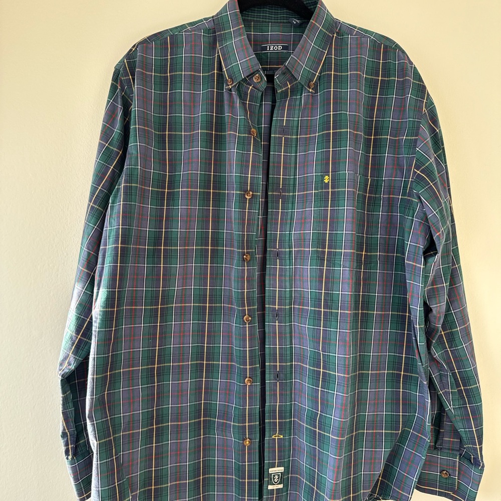 Izod Men's Multicolor Plaid Button Down Shirt